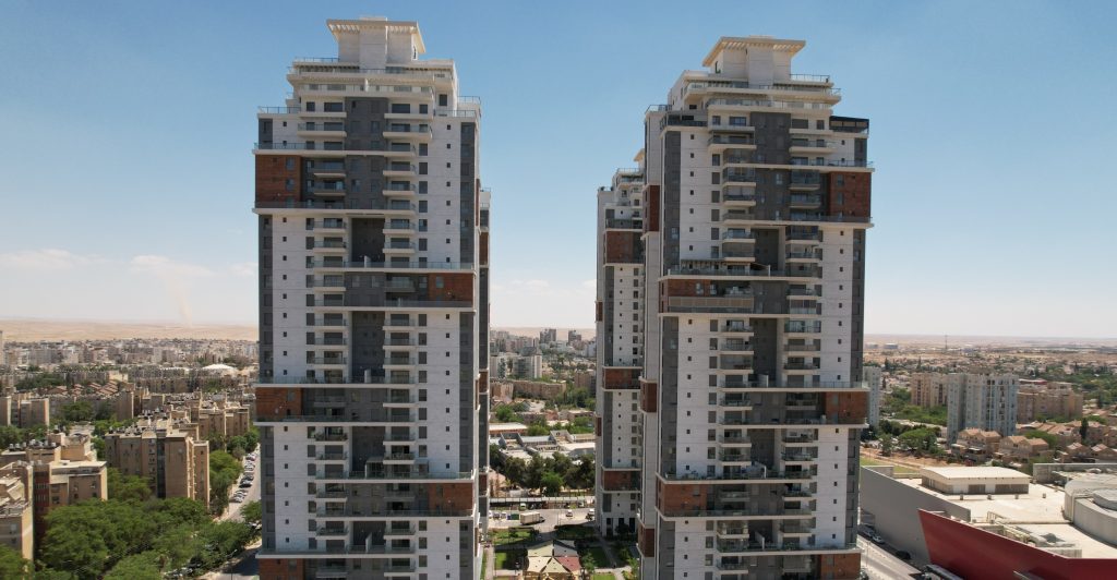 גרנד אביסרור, באר שבע